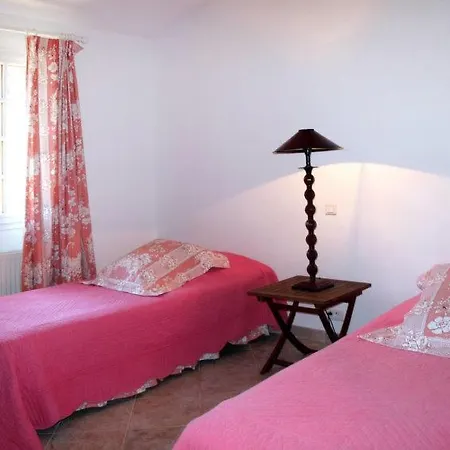 Agay Sleeps 8 Pool Air Con Wifi Hébergement de vacances *