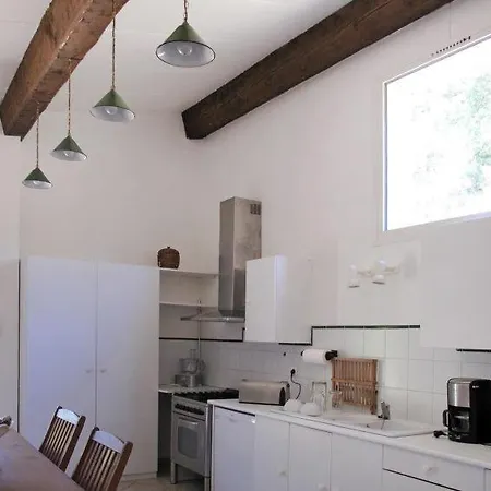 Hébergement de vacances Agay Sleeps 8 Pool Air Con Wifi Saint-Raphaël